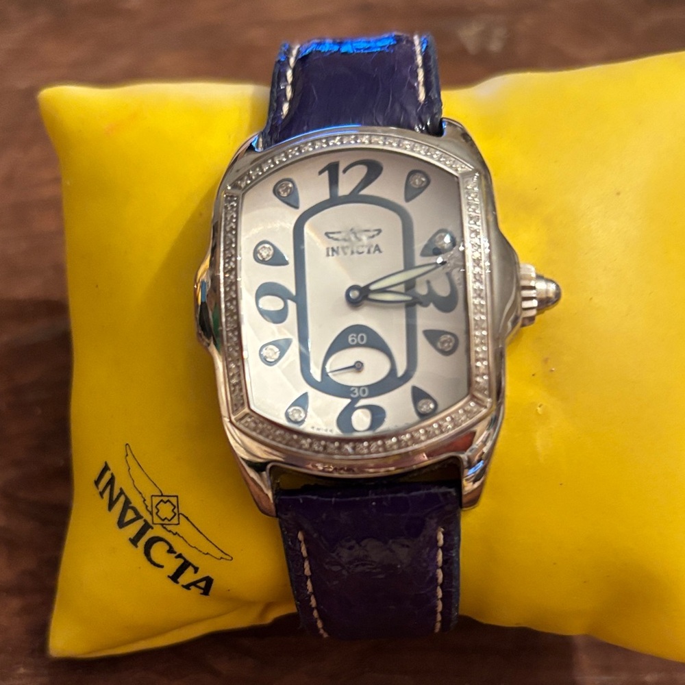 Vintage Purple Copperhead Snakeskin Strap Watch with Stainless Case